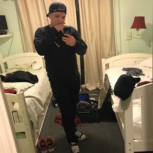 Meet your Posher, Brandon